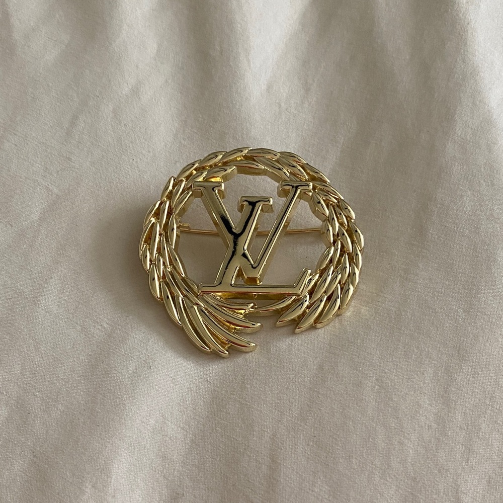 Brooch | Brand New Fashion Logo Brooch